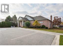 121 - 2025 MEADOWGATE BOULEVARD - 36