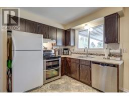 105 CONFEDERATION DRIVE - 17