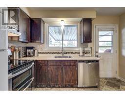 105 CONFEDERATION DRIVE - 18