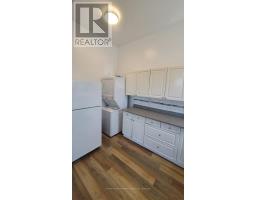 453 BATHURST STREET - 6