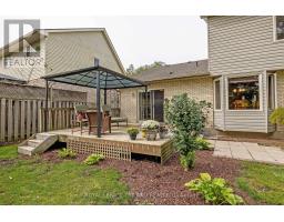 10 TIMBERLANE CRESCENT - 33