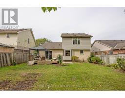 10 TIMBERLANE CRESCENT - 37