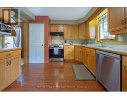 10 TIMBERLANE CRESCENT - 9