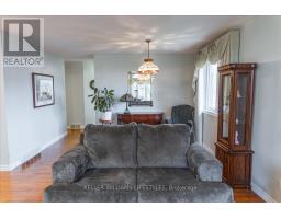 89 - 1241 BEAVERBROOK AVENUE - 5