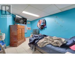 374 WESTLAKE STREET - 18