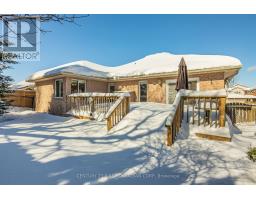 928 CRESTVIEW CRESCENT - 39