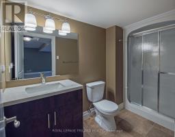 9 - 1571 CORONATION DRIVE - 38