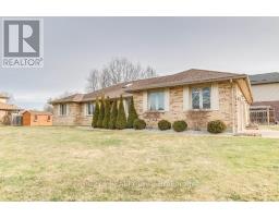 3914 STACEY CRESCENT - 2