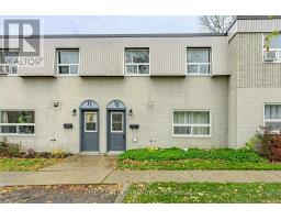 12 - 271 Thames Street N, MLS X12508830