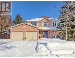 6 Green Hedge Lane, MLS X12801140