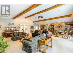 3608 CONCESSION DRIVE - 13