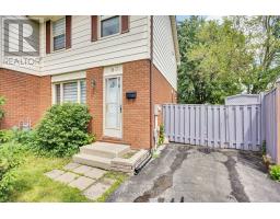 67 ROUNDHILL COURT - 2