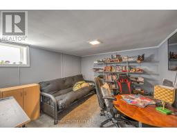 595 DUFFERIN AVENUE - 30