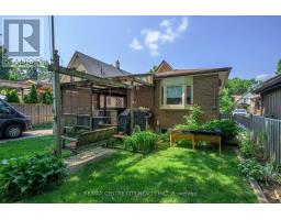 595 DUFFERIN AVENUE - 37