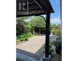 27 PEACH TREE BOULEVARD - 35