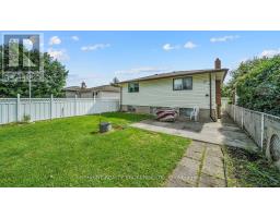 8 POPLAR CRESCENT - 35