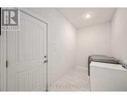 2618 BOND STREET - 19