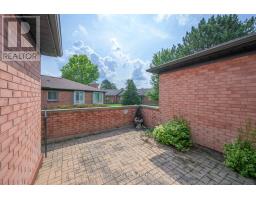 12 - 65 FIDDLERS GREEN ROAD - 31