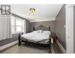 22461 DUNDONALD ROAD - 13