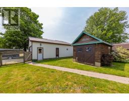 22461 DUNDONALD ROAD - 23