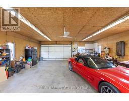 22461 DUNDONALD ROAD - 28