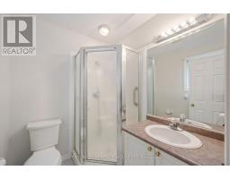 12 - 1241 BEAVERBROOK AVENUE - 18