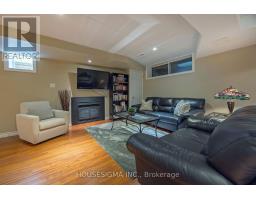 31 - 519 RIVERSIDE DRIVE - 33