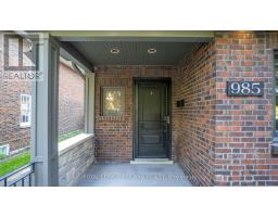 985 COLBORNE STREET - 4