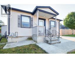 456 ANDREW STREET - 5