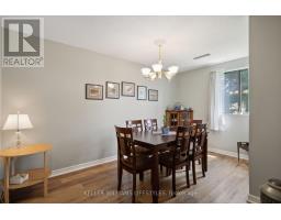 116 - 300 EVERGLADE CRESCENT - 13