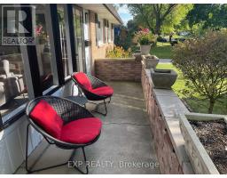 601 RIDGEWOOD CRESCENT - 2