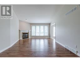 11 - 1755 LOUISE BOULEVARD - 4