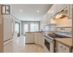 11 - 1755 LOUISE BOULEVARD - 9