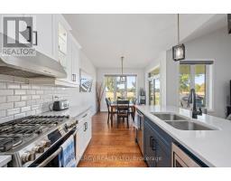 206 LEITCH STREET - 12