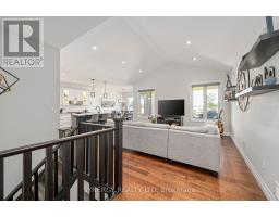 206 LEITCH STREET - 6