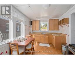 1096 MARGARET STREET - 14