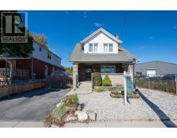 1096 MARGARET STREET - 2