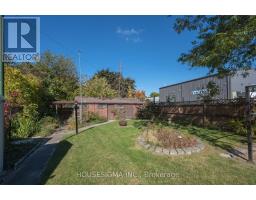 1096 MARGARET STREET - 32