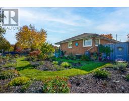 1 MANITOULIN DRIVE - 37