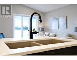 9 TWYNSTRA STREET - 14