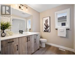 9 TWYNSTRA STREET - 31