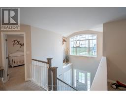 192 EVERETT LANE - 28