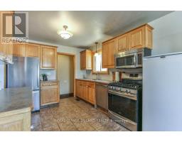 92 SNOWDON CRESCENT - 10
