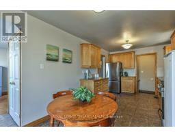 92 SNOWDON CRESCENT - 16