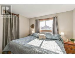 92 SNOWDON CRESCENT - 19