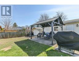 92 SNOWDON CRESCENT - 33
