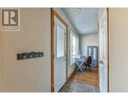 92 SNOWDON CRESCENT - 5