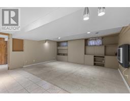 839 DUFFERIN AVENUE - 30