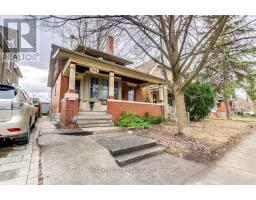 781 DUFFERIN AVENUE - 1