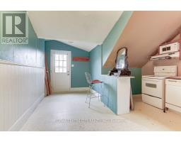 781 DUFFERIN AVENUE - 11